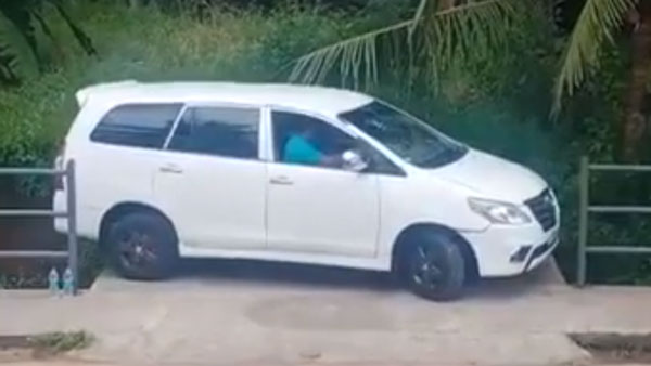 ரொம்ப சாதாரண டிரைவரை கவுரவித்த டொயோட்டா டீலர்... ஏன் தெரிஞ்சா நீங்களும் அவர பாராட்டுவீங்க!