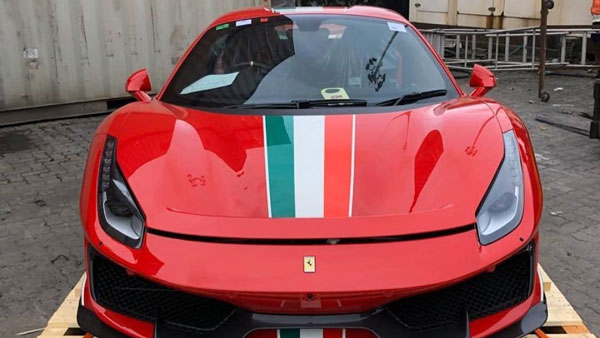 இந்தியருக்காக வான் வழியாக வந்த ஸ்பெஷல் கார்... விலையை கேட்டு மயங்கி போன மக்கள்... இந்தியருக்காக வான் வழியாக வந்த ஸ்பெஷல் கார்... விலையை கேட்டு மயங்கி போன மக்கள்...