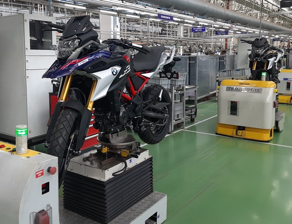 பிஎம்டபிள்யூ ஜி310 ஜிஎஸ் பைக்கின் பிஎஸ்6 மாடல் வெளியீடு... ஓசூர் டிவிஎஸ் ஆலையில் உற்பத்தி துவங்கியது!