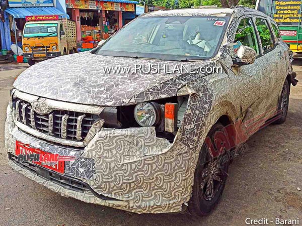 மெர்சிடிஸ் ஸ்டைல் டேஸ்போர்டு 2021 மஹிந்திரா எக்ஸ்யூவி500 காரிலா...? நம்பவே முடியலங்க... மெர்சிடிஸ் ஸ்டைல் டேஸ்போர்டு 2021 மஹிந்திரா எக்ஸ்யூவி500 காரிலா...? நம்பவே முடியலங்க...