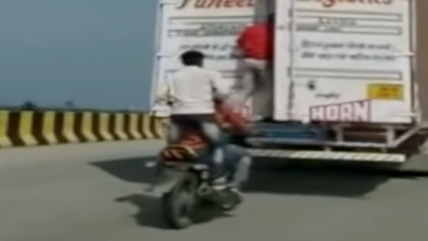 சினிமாவை மிஞ்சும் சம்பவம்... பைக்கில் இருந்து லாரிக்கு தாவி கொள்ளை... உள்ளே என்ன இருந்தது தெரியுமா?