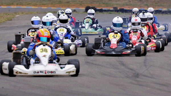 சக்கரத்தில் சிக்கிய முடி... கோ-கார்டிங் விளையாட்டில் உயிரிழந்த 21 வயது ஹைதராபாத் பெண்...