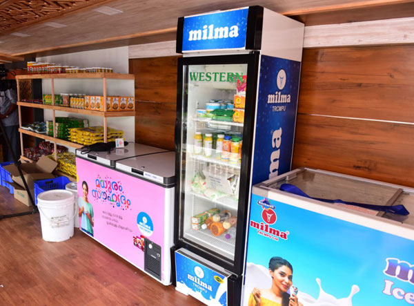 டப்பா பஸ்களை இயக்கும் மற்ற மாநிலங்கள்... வேற லெவலில் மாற்றி யோசித்த கேரளா... சாரே கொல மாஸ்...