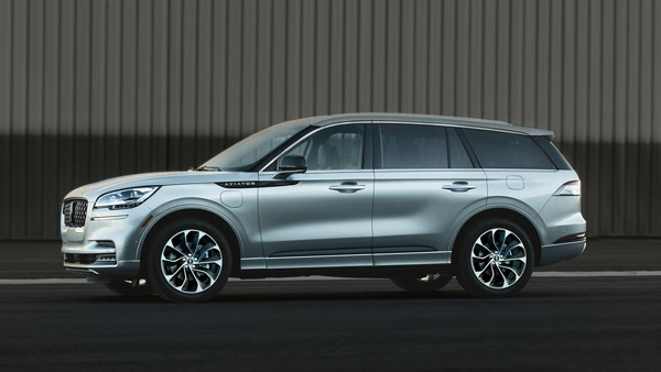 ஃபோர்டு நிறுவனத்தின் லிங்கன் சொகுசு கார்கள் இந்தியா வருகின்றன?