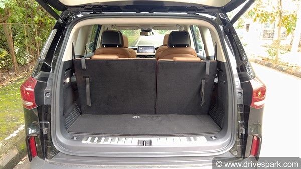 டொயோட்டா பார்ச்சூனருக்கு சவால்... விற்பனைக்கு வந்தது எம்ஜி க்ளோஸ்ட்டர்... விலை எவ்ளோனு தெரியுமா?