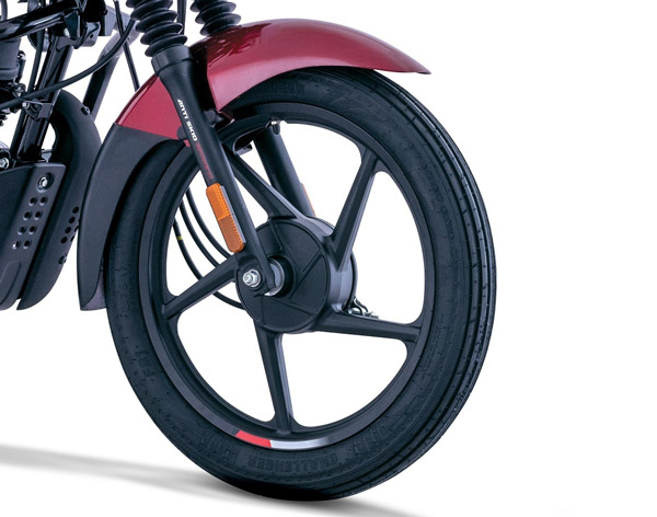 8 புதிய அம்சங்களுடன் அறிமுகமானது பஜாஜ் சிடி100 கேஎஸ் பைக்... முழு விபரம்!