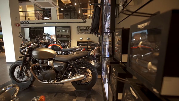 இந்தியாவில் யூஸ்டு சூப்பர் பைக் விற்பனையில் இறங்கும் ட்ரையம்ஃப்!