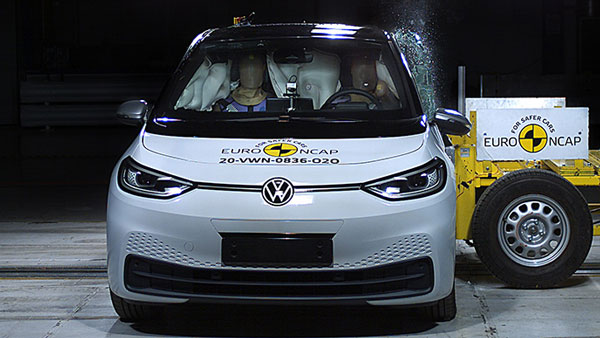 எமனாகவே இருந்தாலும் உங்களிடம் கேட்டுதான் உள்ளே வர முடியும்... இது மிக மிக பாதுகாப்பான மின்சார கார்...