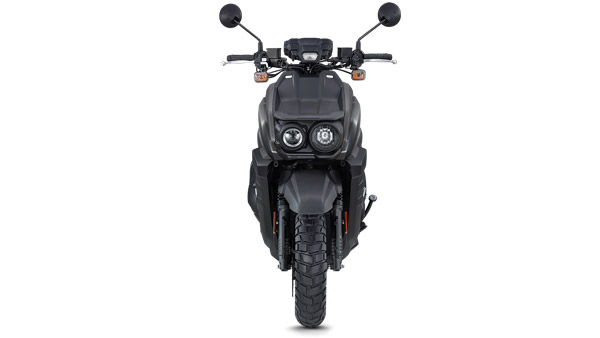 இந்த ஸ்கூட்டர் இந்தியர்களுக்கு கிடையாது! நாம கொடுத்து வச்சது அவ்ளோதான் புகைப்படத்தையாவது பார்த்து ஆசைய தீத்துப்போம்...