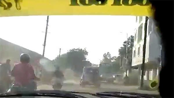 60 கிமீ லாரியை விடாமல் விரட்டிச் சென்ற தமிழக போலீஸ்... பட்டப்பகலில் திருச்சியில் அரங்கேறிய உறைய வைக்கும் சம்பவம்!