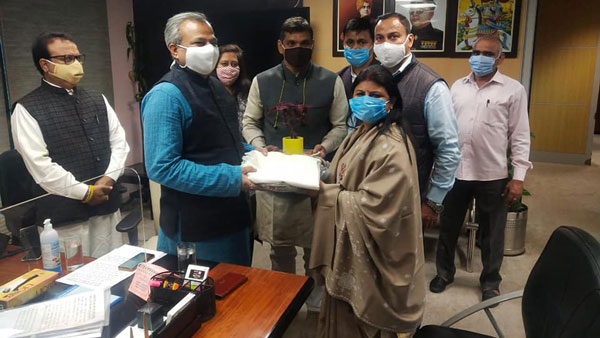 சுமார் ரூ.18 கோடி செலவில் டெல்லியில் ஆட்டோமேட்டிக் பார்க்கிங் ஏரியா!! சென்னைக்கு எல்லாம் எப்போதுதான் வருமோ!