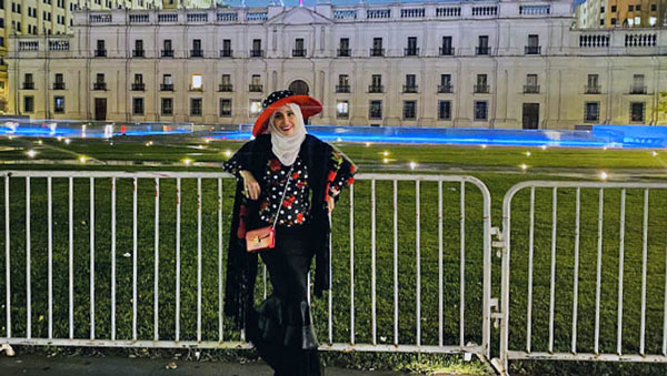 வெறும் 3.5 நாட்களில் உலகை சுற்றிவந்த இளம் அரேபிய பெண்!! உலக சாதனையாக கின்னஸ் புத்தகத்தில் சேர்ப்பு