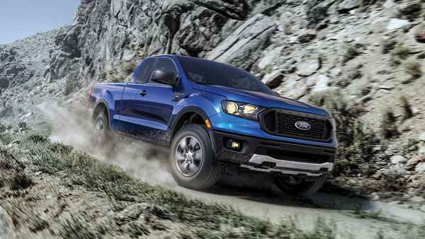 கோயம்புத்தூரில் காட்சியளித்த ஃபோர்டு ரேஞ்சர் பிக்அப் ட்ரக்!! அமெரிக்கர்களுக்கு பிடித்த வாகனமாம்...