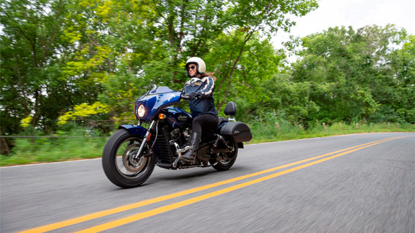 2021 ஆண்டிற்கான இந்தியன் மோட்டார்சைக்கிள்கள் இவைதான்!! ஆரம்ப விலையே ரூ.15.67 லட்சமா.. அம்மாடியோவ்