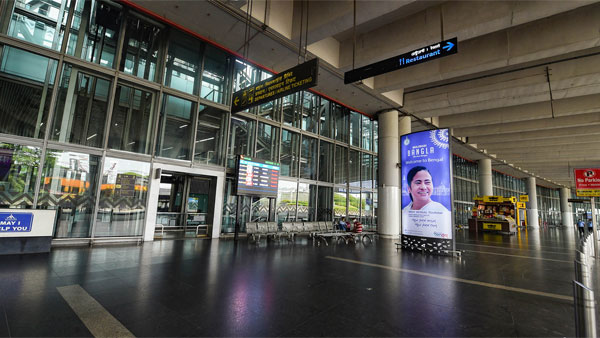 அமெரிக்கா, கனடா விமான நிலையங்களுக்கு இணையானதாக மாறும் கொல்கத்தா ஏர்போர்ட்... உபேரின் அதிரடி முயற்சி!