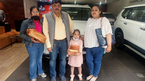 தொடங்கியது எம்ஜி குளோஸ்டர் எஸ்யூவியின் டெலிவரி பணி... வெடவெடத்து நிற்கும் டொயோட்டா ஃபார்ச்சூனர்... 