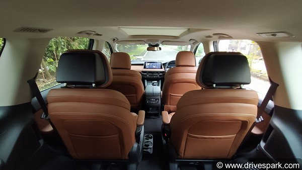 ஃபார்ச்சூனரை புக்கிங்கில் மிரட்டும் எம்ஜி க்ளோஸ்ட்டர்.... உற்சாகத்தில் மிதக்கும் எம்ஜி மோட்டார்!