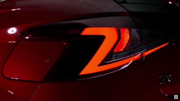  டிசைன், தொழில்நுட்ப வசதிகளில் வேற லெவல்... வந்துவிட்டது புதிய தலைமுறை ஹூண்டாய் ஐ20 கார்!