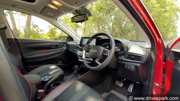 டிசைன் செம! ஓட்டுவதற்கு எப்படி உள்ளது புது ஹூண்டாய் ஐ20 பிரீமியம் ஹேட்ச்பேக்? ஃபர்ஸ்ட் டிரைவ் ரிவியூ