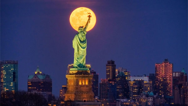 பார்க்கிங் விதிமீறல் குறித்து புகார் அளிப்பவர்களுக்கு சன்மானம் வழங்க திட்டம்... எந்த ஊரில் தெரியுமா?