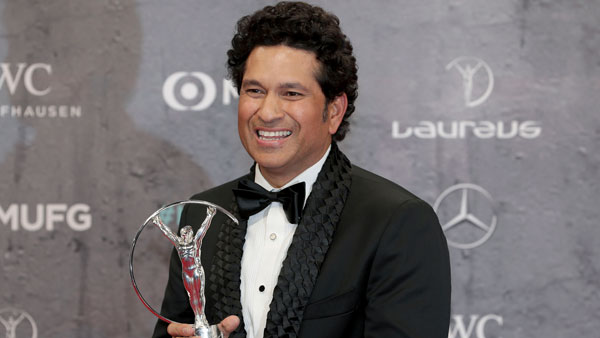 வழி தவறி வந்தவரை பார்த்து மிரண்டுபோன ஆட்டோக்காரர்... அந்த இடத்துல நீங்க இருந்தாகூட அப்படிதான் ஆடிப்போயிருப்பீங்க... யார் அவர்?