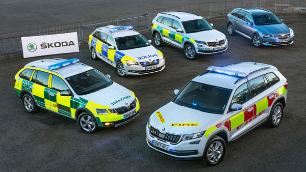 இங்கிலாந்து போலீசாரின் ரோந்து பணிக்கு இப்படிப்பட்ட காரா!! மணிக்கு 250கிமீ வேகத்தில் இயங்கக்கூடியது