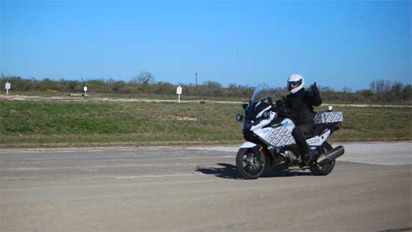 கடந்த 100 ஆண்டுகளில் பைக்குகளை வைத்து இத்தனை விஷயம் நடந்திருக்கா!! சுருக்கமாக இதோ!