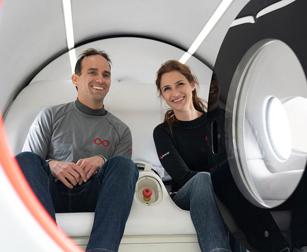 ஹைப்பர்லூப் மனித சோதனையோட்டம் வெற்றி... புல்லட் ரயிலைவிட இது மிக அதிக வேகம்... வீடியோ...