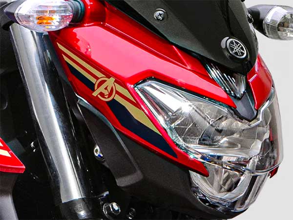 சூப்பர் ஹீரோக்களின் ஸ்டைலில் பைக்குகள் அறிமுகம்... இளைஞர்களை கவர யமஹா அதிரடி...