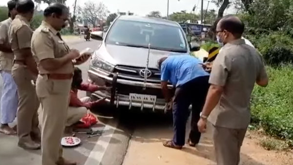 அவங்க கண்ணில் சிக்கினால் அவ்ளோதான்... எக்ஸ்ட்ரா பம்பர் உள்ள வாகனங்களை போலீஸ் குறி வைப்பது ஏன் தெரியுமா? அவங்க கண்ணில் சிக்கினால் அவ்ளோதான்... எக்ஸ்ட்ரா பம்பர் உள்ள வாகனங்களை போலீஸ் குறி வைப்பது ஏன் தெரியுமா?