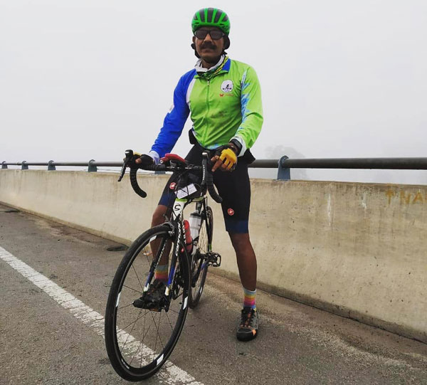 சூப்பர் சார்... சென்னையில் இருந்து ராமேஸ்வரத்திற்கு சைக்கிளில் போக இவ்வளவு நேரம்தானா? சைலேந்திர பாபு அசத்தல்!