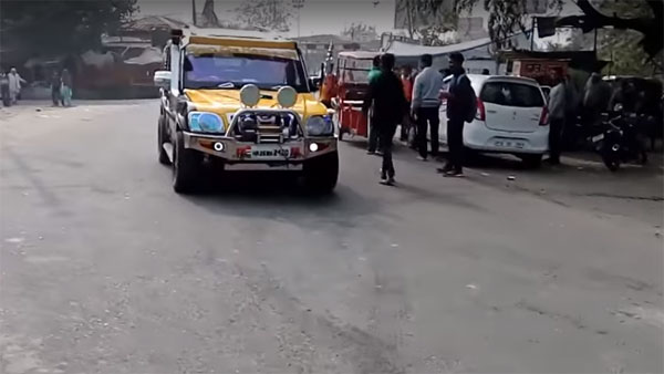 திருமணங்களில் கலக்கி கொண்டிருந்தது... டான்ஸ் ஆடும் காரை அதிரடியாக தூக்கிய போலீஸ்... ஏன் தெரியுமா?