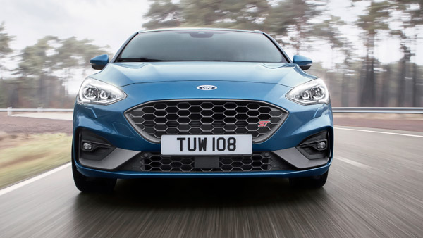 ஃபோகஸ் ஃபெர்ஃபார்மென்ஸ் ஹேட்ச்பேக் காரை இந்தியாவில் களமிறக்கும் ஃபோர்டு?