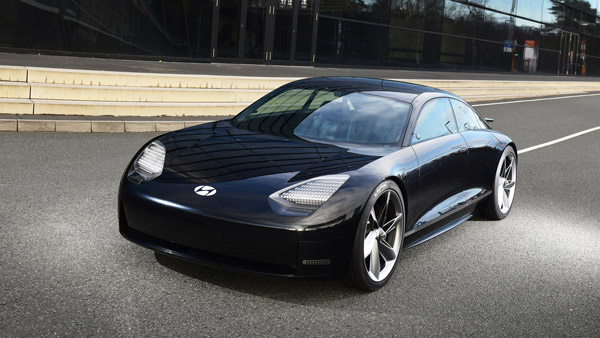 500 கிமீ ரேஞ்ச் கொண்ட எலெக்ட்ரிக் கார்கள்... புதிய அத்யாயம் எழுதப்போகும் ஹூண்டாய்!