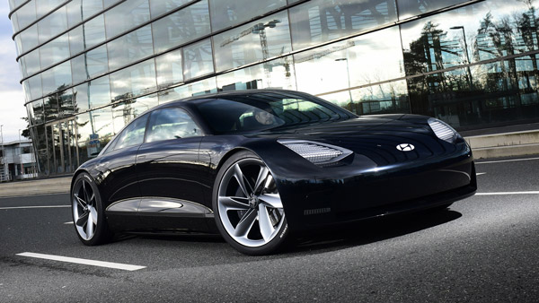 500 கிமீ ரேஞ்ச் கொண்ட எலெக்ட்ரிக் கார்கள்... புதிய அத்யாயம் எழுதப்போகும் ஹூண்டாய்!