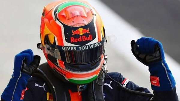 ஃபார்முலா-2 கார் பந்தயத்தில் முதல் வெற்றியை பதிவு செய்த இந்திய வீரர் ஜெகன் தருவாலா!