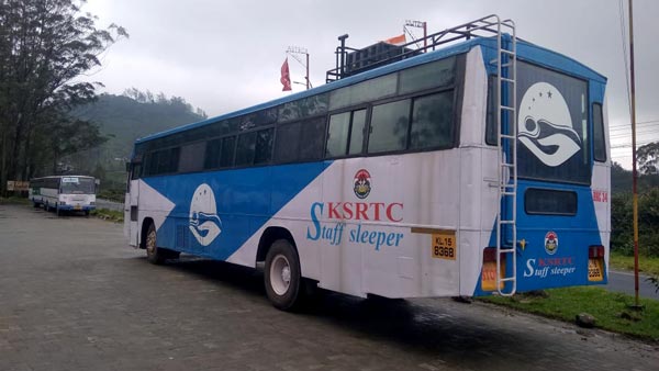 குளு குளு ஏசி ஸ்லீப்பர் பஸ்ஸில் ஜம்முனு தங்கலாம்... வாடகை எவ்ளோனு தெரிஞ்சா அசந்து போயிருவீங்க... ஹோட்டல்களுக்கு உதறல்