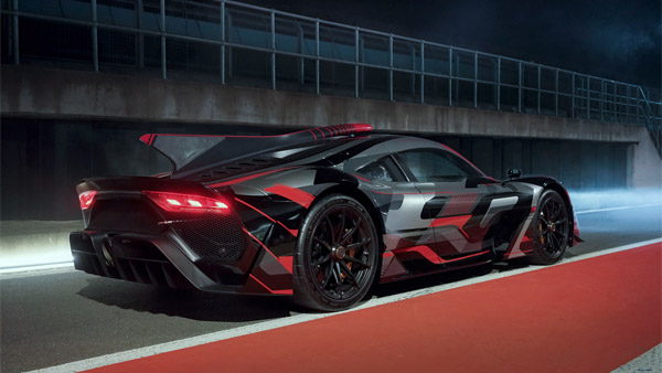 1000 பிஎச்பி-யில் இயங்கும் மெர்சிடிஸின் ஏஎம்ஜி1 ஹைப்பர் கார்!! பிரபல கார் பந்தயவீரர் ஹாமில்டன் சோதனை செய்தார்