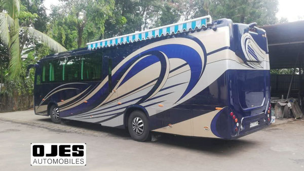 உல்லாசமா போகலாம்... புல்லட் புரூஃப் வசதிகள் எல்லாம் இருக்காம்... இந்த சொகுசு கேரவன் எந்த நடிகருடையது தெரியுமா?