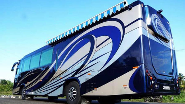 உல்லாசமா போகலாம்... புல்லட் புரூஃப் வசதிகள் எல்லாம் இருக்காம்... இந்த சொகுசு கேரவன் எந்த நடிகருடையது தெரியுமா?