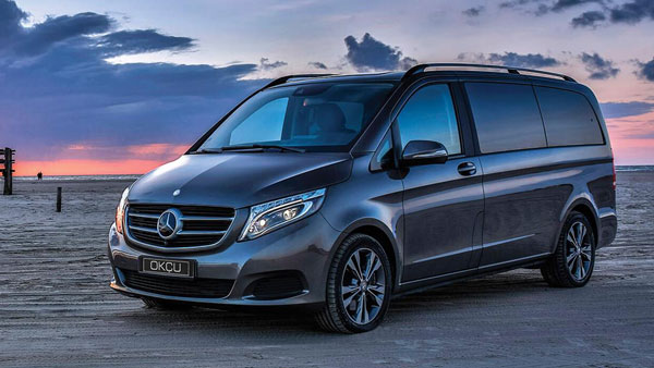 ஆஹா இதுவல்லவா கார்... மினி டாஸ்மாக் வசதியுடன் தயாராகிய சொகுசு கார்... இந்த காரை குடி-மகன்களின் கண்ணில் படாம பாத்துக்கோங்க!