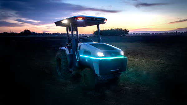 கார்களுக்கே டஃப் கொடுக்கக்கூடிய புதிய தொழில்நுட்ப வசதியுடன் டிராக்டர் அறிமுகம்... விவசாயியிகள் லெவல் இனி வேறலெவல்!!