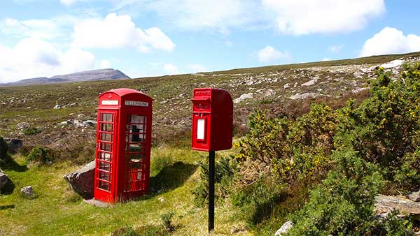 நியாபகம் இருக்கா? புதிய அவதாரம் எடுக்கும் டெலிபோன் பூத்கள்... என்னவாக மாறப்போகின்றன தெரியுமா?