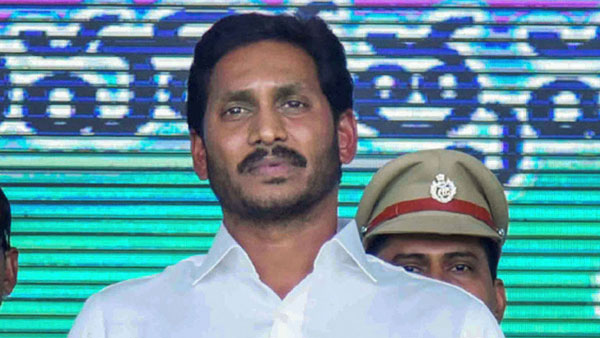 மற்ற மாநிலங்களுக்கு எல்லாம் முன்னுதாரணம்... மாஸ் காட்டும் ஆந்திர அரசின் புதிய திட்டம்... என்னனு தெரியுமா? மற்ற மாநிலங்களுக்கு எல்லாம் முன்னுதாரணம்... மாஸ் காட்டும் ஆந்திர அரசின் புதிய திட்டம்... என்னனு தெரியுமா?