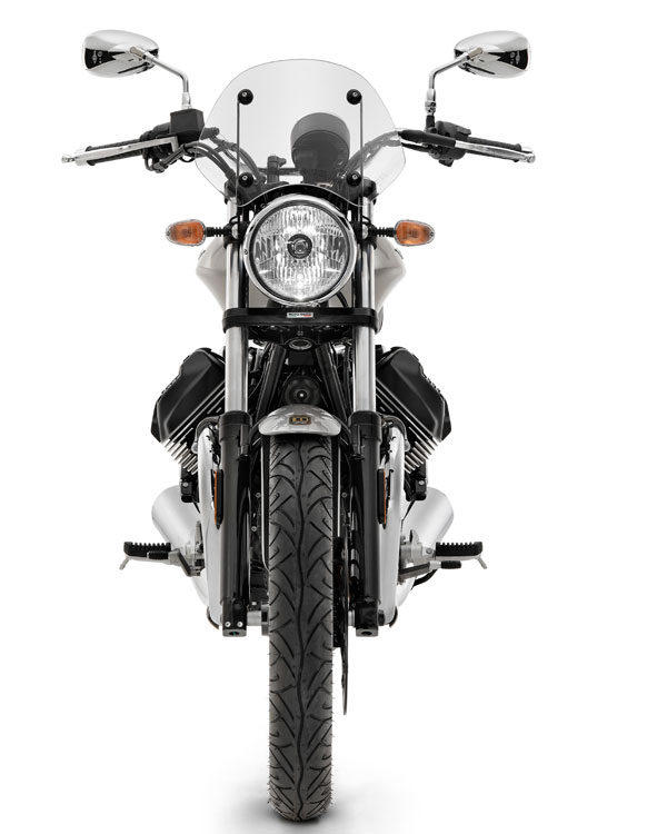 ப்பா... பைக்குகள் என்ன இப்படி இருக்கு!! உலகளவில் அறிமுகமான 2021 மோட்டோ குஸ்ஸி வி9 ரோமர் & வி9 பாப்பர்