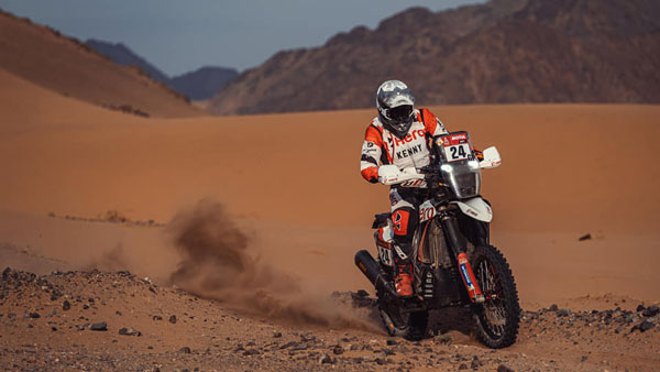 டக்கார் ராலியில் இளம் இந்திய பைக் பந்தய வீரர் ஹரீத் நோவா அசத்தல்!