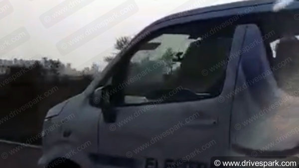 வெற்றி பெற முடியாது... ரஜினியை போல் பின் வாங்கியது மாருதி சுஸுகி... வேகன் ஆர் எலெக்ட்ரிக் கார் திட்டம் ரத்து?