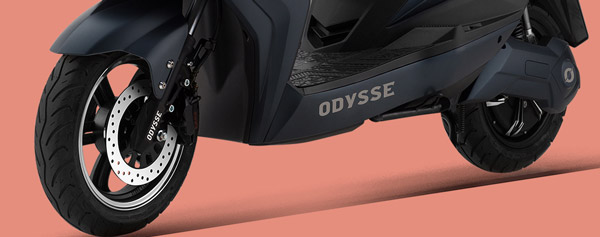 இரு விலை குறைந்த ஒடைசிமின்சார ஸ்கூட்டர்கள் அறிமுகம்... வெடவெடத்து நிற்கும் ஹீரோ எலெக்ட்ரிக், ஏத்தர் நிறுவனங்கள்! இரு விலை குறைந்த ஒடைசிமின்சார ஸ்கூட்டர்கள் அறிமுகம்... வெடவெடத்து நிற்கும் ஹீரோ எலெக்ட்ரிக், ஏத்தர் நிறுவனங்கள்!