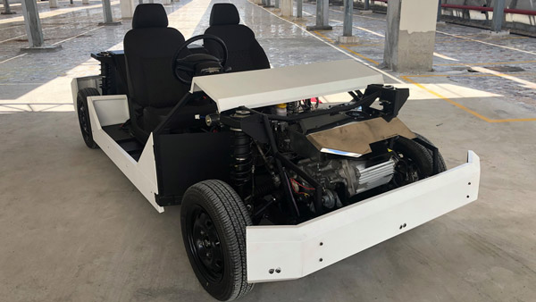 விரைவில் அறிமுகமாகிறது மற்றுமொரு இந்திய தயாரிப்பு மின்சார கார்... டாடா டிகோர் இவி-க்கே டஃப் கொடுக்கும் மலிவு விலையில்!