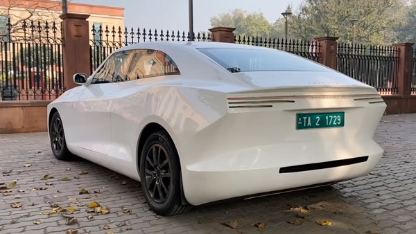 டெஸ்லா கார்களுக்கே சவால்விடும் இந்திய எலக்ட்ரிக் செடான் கார்!! பெயர், எக்ஸ்டிங்ஷன் எம்கே1...